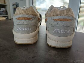 Unisex tenisky Mizuno SKY medal vel.40 - 5