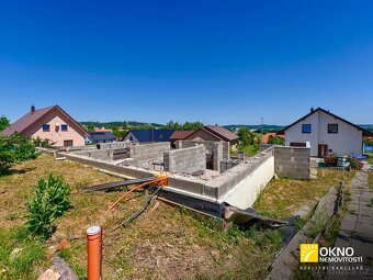 Pozemek se započatou stavbou - 5