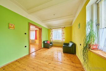 Prodej bývalé zemědělské usedlosti s rozsáhlými pozemky - 5