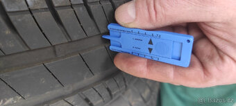 165/65 R15 81T GOOD YEAR EFFICIEN GRIP-- - 5
