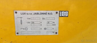 Lis na papír a kartony LUX L5V - 5