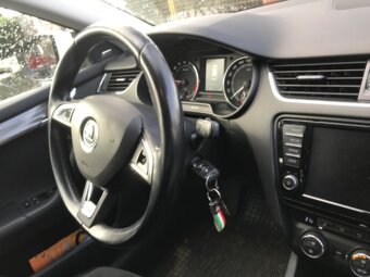 Octavia 3 Scout 2.00 TDi 135 kw 2013 dsg - 5