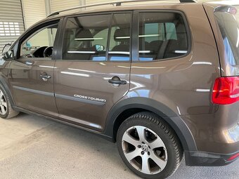 Volkswagen Touran CROSS 2.0 Tdi DSG 125KW BI-XENONY 189tkm - 5