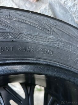 Hyundai 235/55/18 alu original 4ks,TPMS, Nokian 7mm - 5