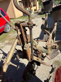 Prodám dvouradličný pluh - 5