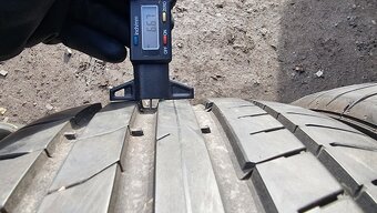 Letní pneu 225/40/18 Continental - 5