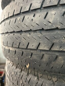 195/65 R16c 104/102t - 5