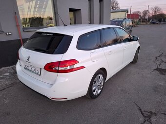 PEUGEOT 308 SW 1.2i 96kW combi, r.21 130000km ČR VELMI PĚKNÝ - 5