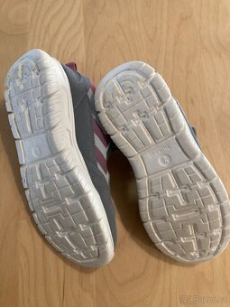 Lehounké sportovní tenisky hummel vel. 35 - 5