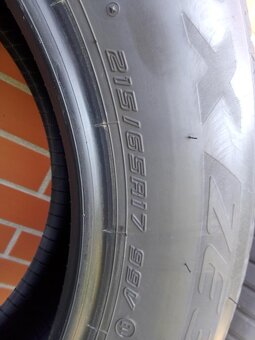 Prodám pneu FALKEN 215/65 R17 99V - 5
