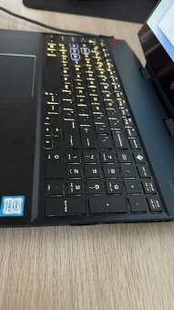Notebook HP omen rtx 2070/4K displej - 5