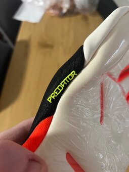 Brankárske rukavice Adidas Predator Promo Fingersave - 5