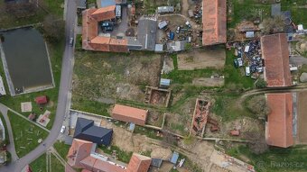 Prodej stavebního pozemku ve Zvěrkovicích 1 641 m² - 5