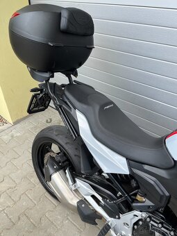 BMW F 900 R - 5