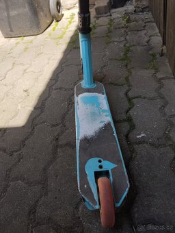 Koloběžka na skákání - 5