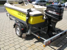 MOTOROVY ČLUN MERCURY MOTOR A NOVY PODVAL - 5