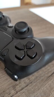PlayStation 4 (PS4) - 5
