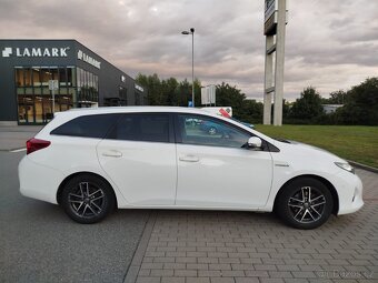 Toyota Auris 1.8 Hybrid Kombi Sports Webasto Panorama Hezká - 5