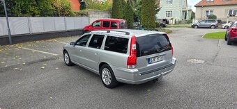 Volvo V70 D5 120kW, 2005, 216 000km, velmi pěkný stav - 5