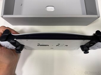 PlayStation Portal Remote Player - 5