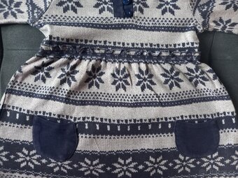 Zimni šaty Next vel. 98 s vlockou - 5