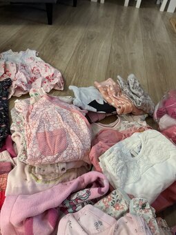 Balík věcí pro holčičku vel 74-86 - 5