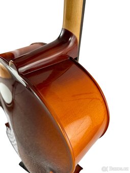 Celomasivní studentské violoncello 4/4 - 5
