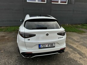 Alfa Romeo Stelvio QV ( motor Ferrari) - 5