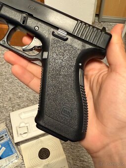 Glock 17 + kuličky, terče - 5