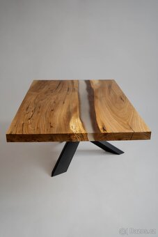 Jídelní epoxidový stůl - 5