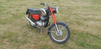 JAWA 350/362 CALIFORNIAN IV - 5