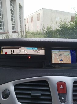 Renault Scenic - 5
