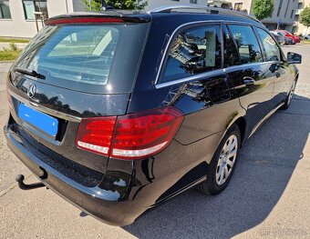 Mercedes E200 - 5