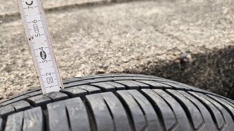 Letni pneu na alu 165 / 70 / 13 - 5