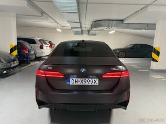 BMW i5 m60 xDrive Sedan B&W DPH - 5