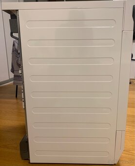 AEG T88595IS3C – sušička (9 kg) + originální mezikus AEG - 5