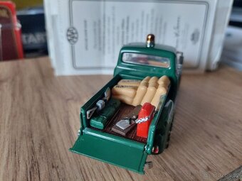 Matchbox yesteryear YRS04-M FORD 100 - 5