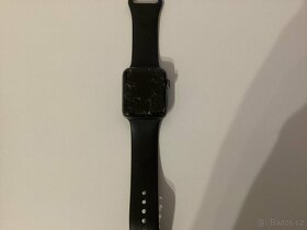iPhone 8 64 GB + Apple Watch  Series 3 - 5