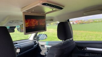 Toyota Hilux 2,4 110kw 4x4 - 5