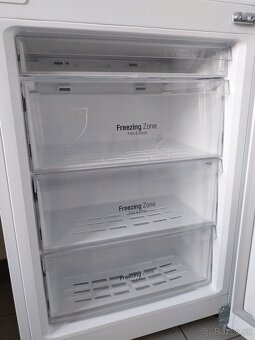 REZERVOVANO Kombinovaná chladnička LG 190 cm No Frost - 5