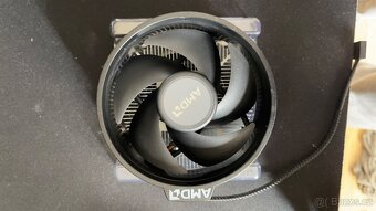 Procesor AMD Ryzen 5 2600 - 5