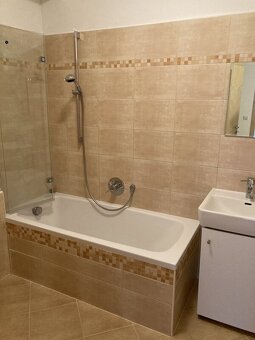 Pronájem 2+kk, terasa, gar. stání,60m2 Pardubice-Trnová - 5