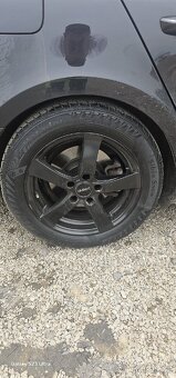 Prodám gumy 205/55 R16 - 5