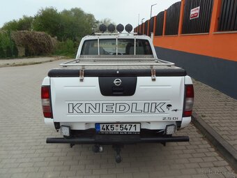 Nissan Double Cab 2.5 TD 4x4 redukce tažné 3T ČR - 5