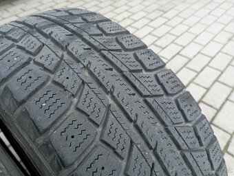 215/55/16 zimní pneumatiky - 5