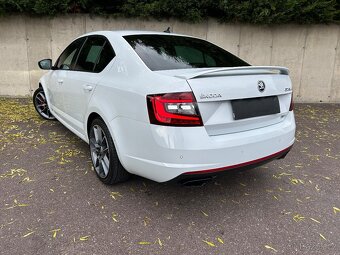 Škoda Octavia RS 2.0TSi 180kW,DSG,KESSY,VIRTUAL - 5