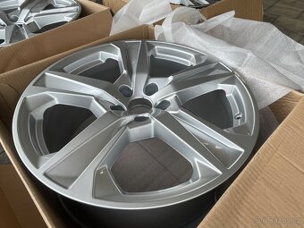 Orig.alu kola Audi - NOVÁ - 5