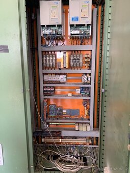 Dvouzkrutový stáčecí stroj STOLBERGER DVG 1000 - 5