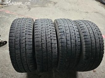 Prodám zimní Pneumatiky 215 65 R 16.C. - 5