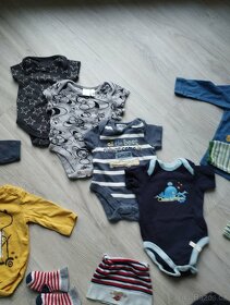 Prodam sadu obleceni pro chlapecka vel. 62 (18 ks) - 5